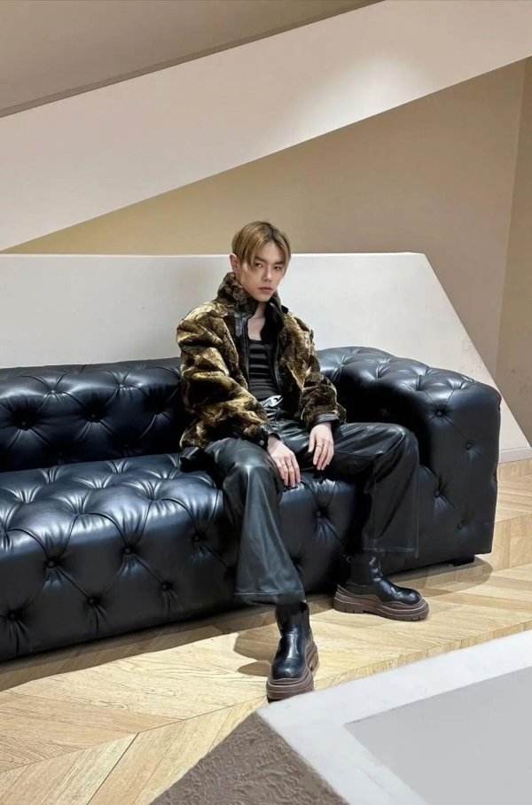 一片红配资 《街舞5》选手解晓东经抢救无效去世，同事曾发文公开求助